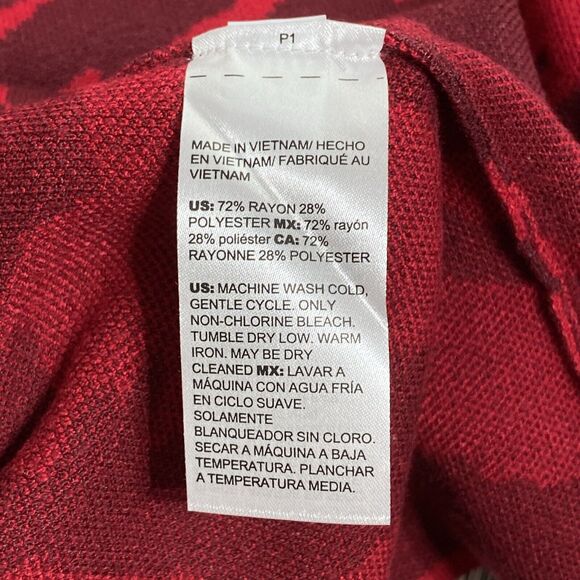 Chico's Sweater Women's 1 Or M 8 Red Maroon Print Pullover Back Zip Cozy NEW - Picture 14 of 14